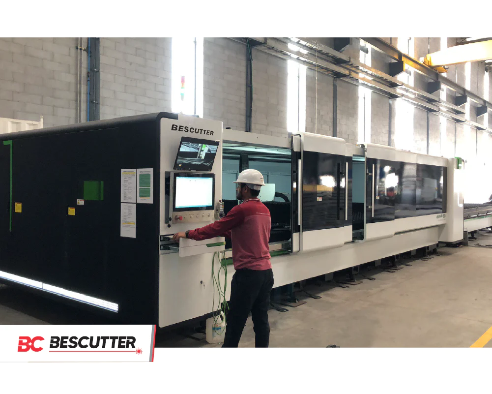 MACH SPEED 5'x10' | 6000W -15000W IPG | Fiber Laser Cutter Fully Enclosed with Hydraulic Shuttle Table - Image 12