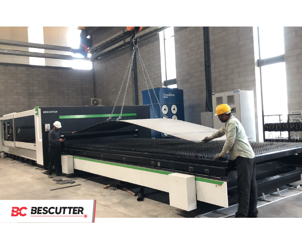 MACH SPEED 5'x10' | 6000W -15000W IPG | Fiber Laser Cutter Fully Enclosed with Hydraulic Shuttle Table - Image 7