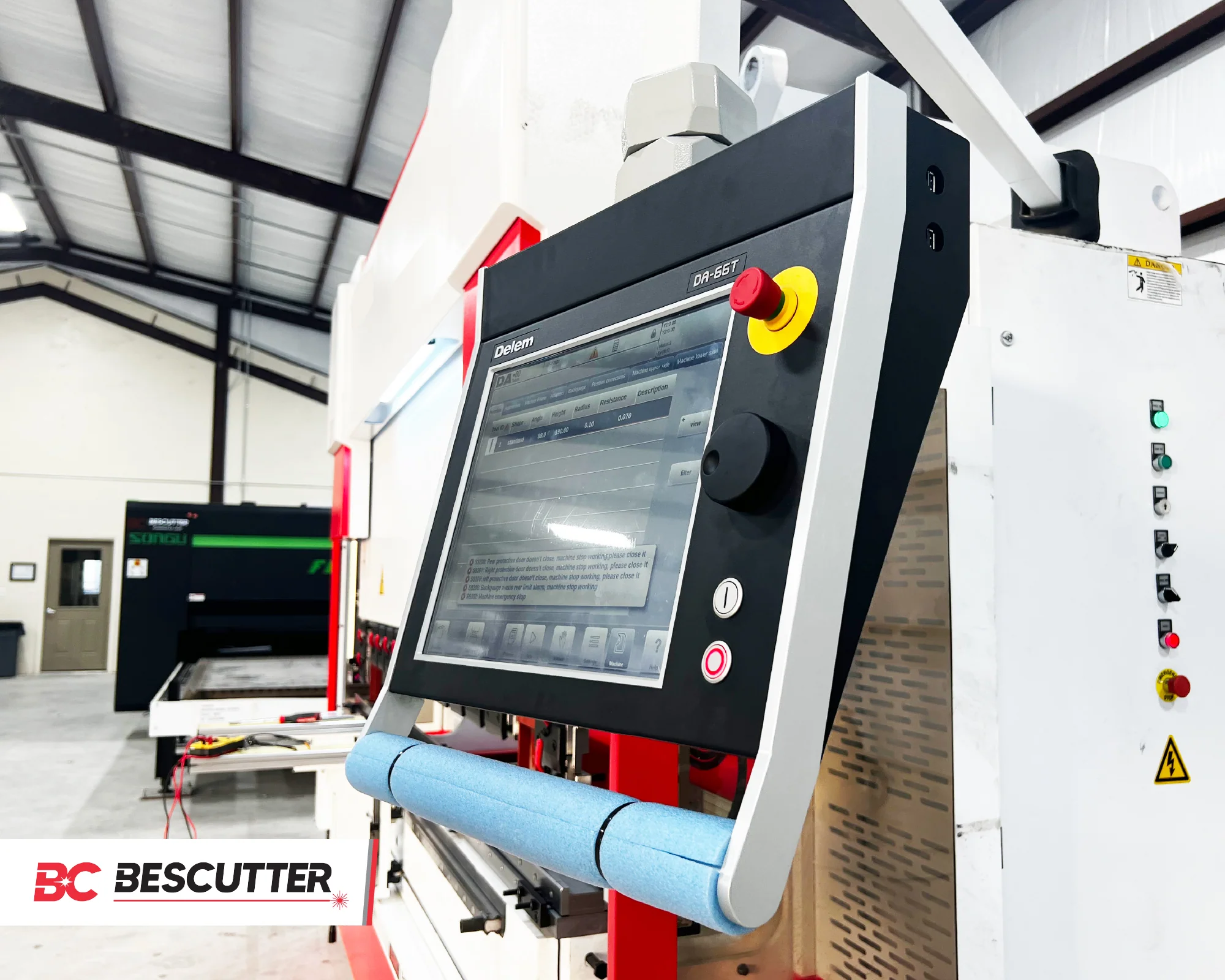 BesCutter PB Series 100/150/350 Ton 10/13FT Delem DA66T/DA69T CNC Press Brake - Image 12